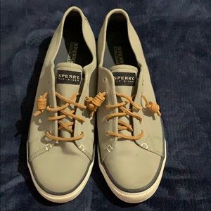 Women’s Sperry shoes